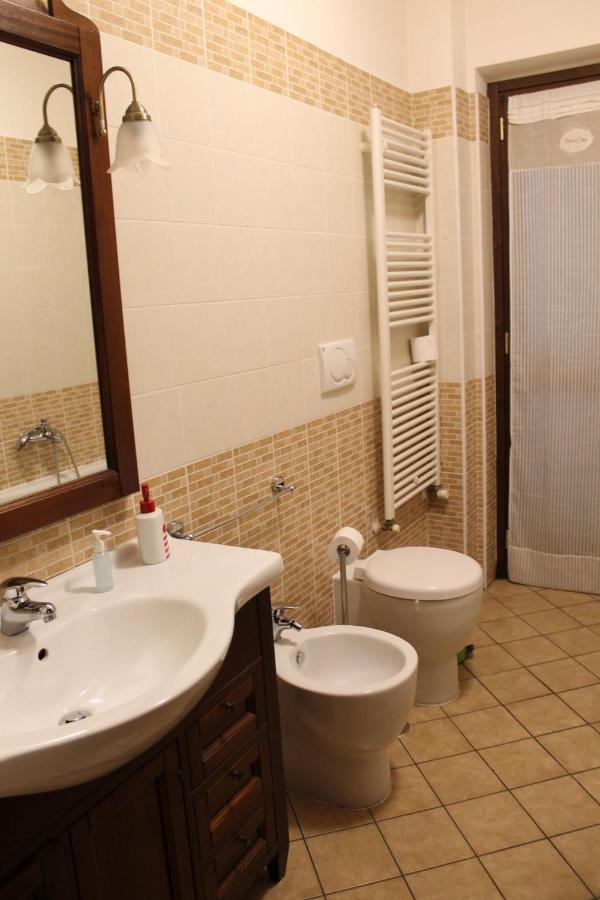 Bed and Breakfast Casa Riva Terni Exterior foto